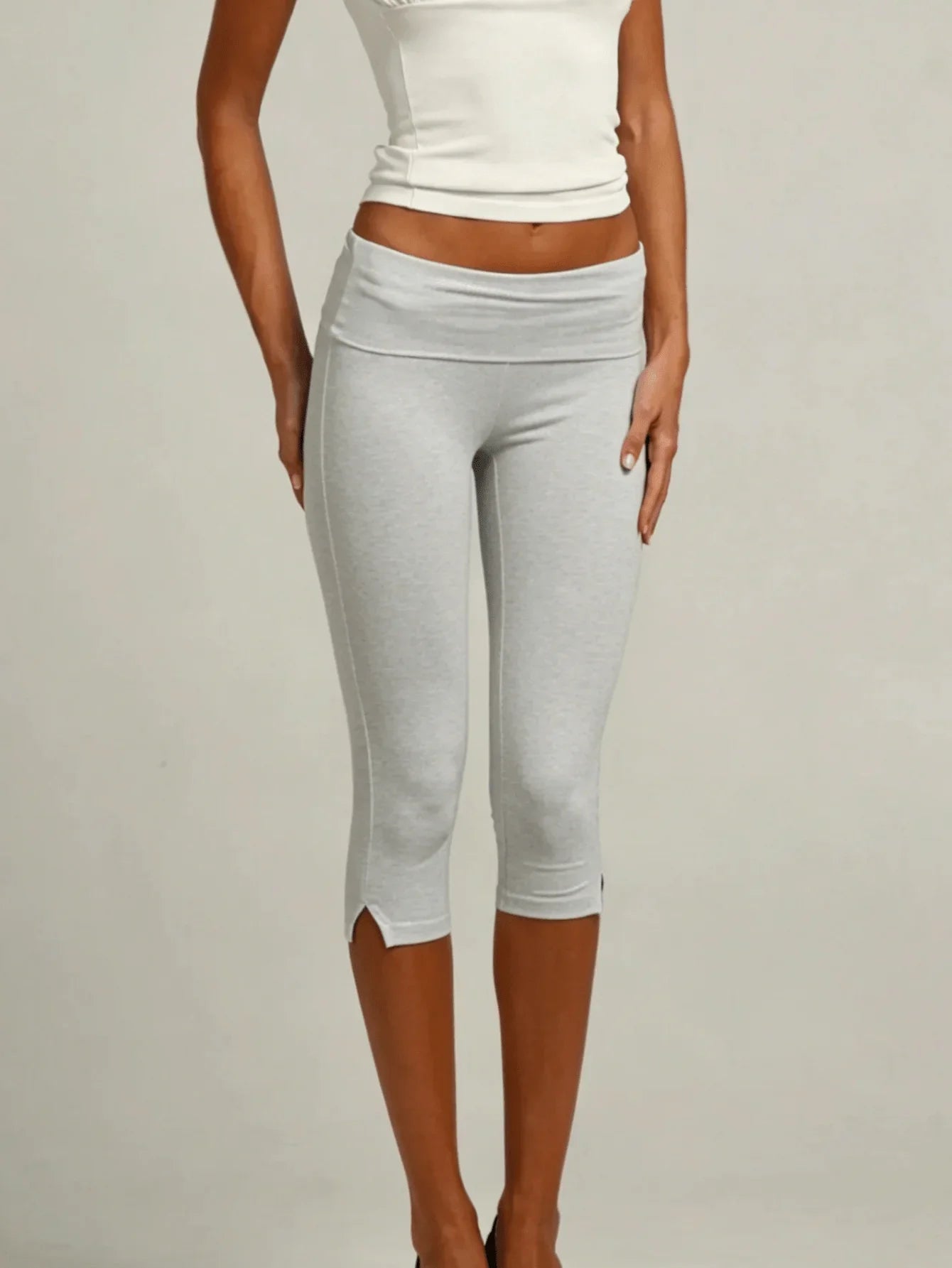 Women's Low Rise Capri Leggings With Fold Over Elastic Waistband