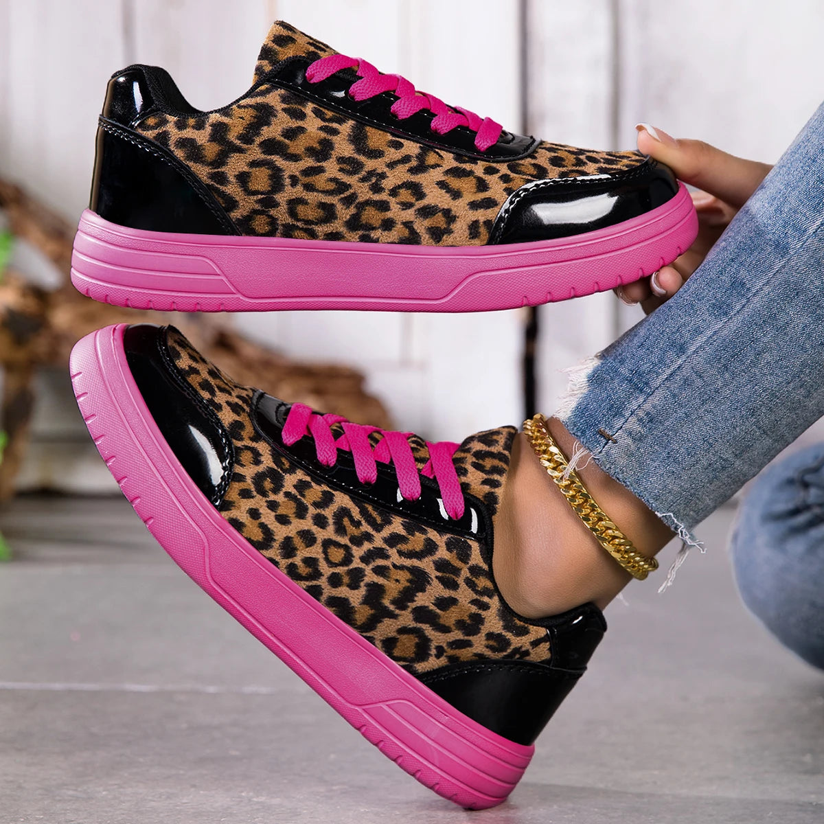 Womens Breathable Mesh Running Sneakers For Walking And Fitness