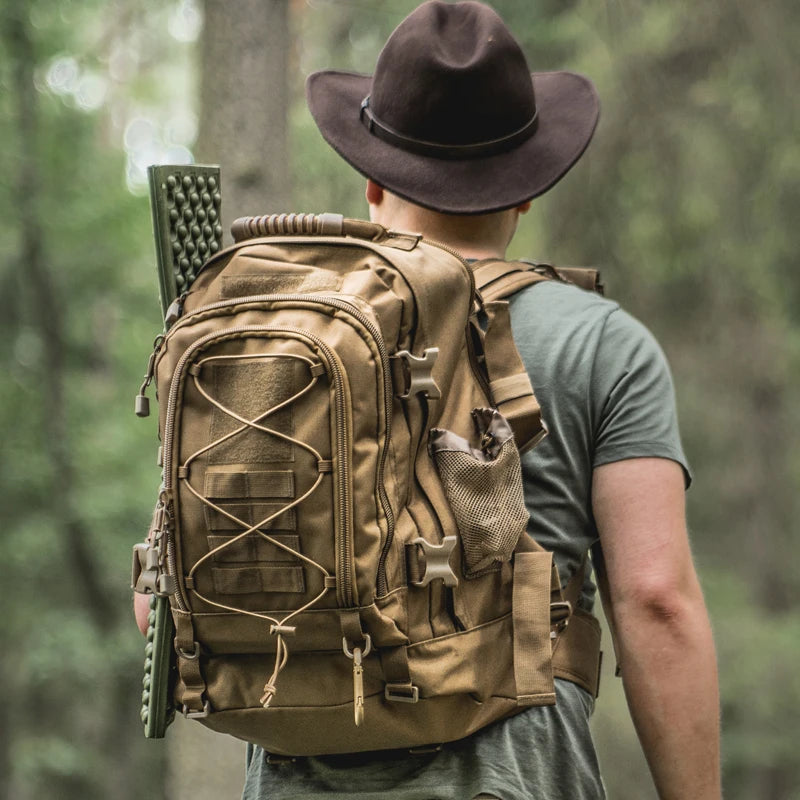 LQARMY Durable Tactical Backpack For Outdoor Hiking And Travel