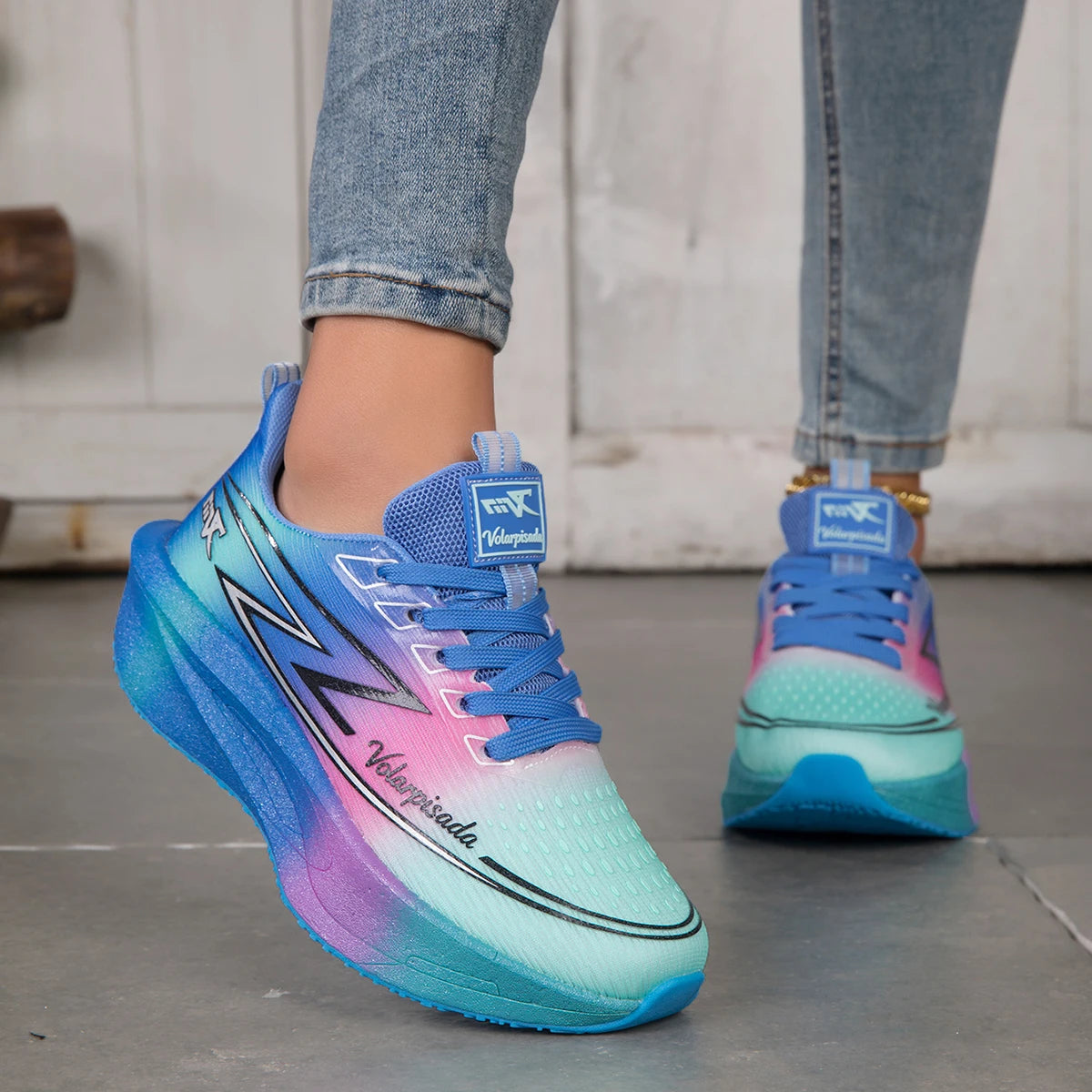 Breathable Mesh Running Sneakers With Cushioned Support And Grip