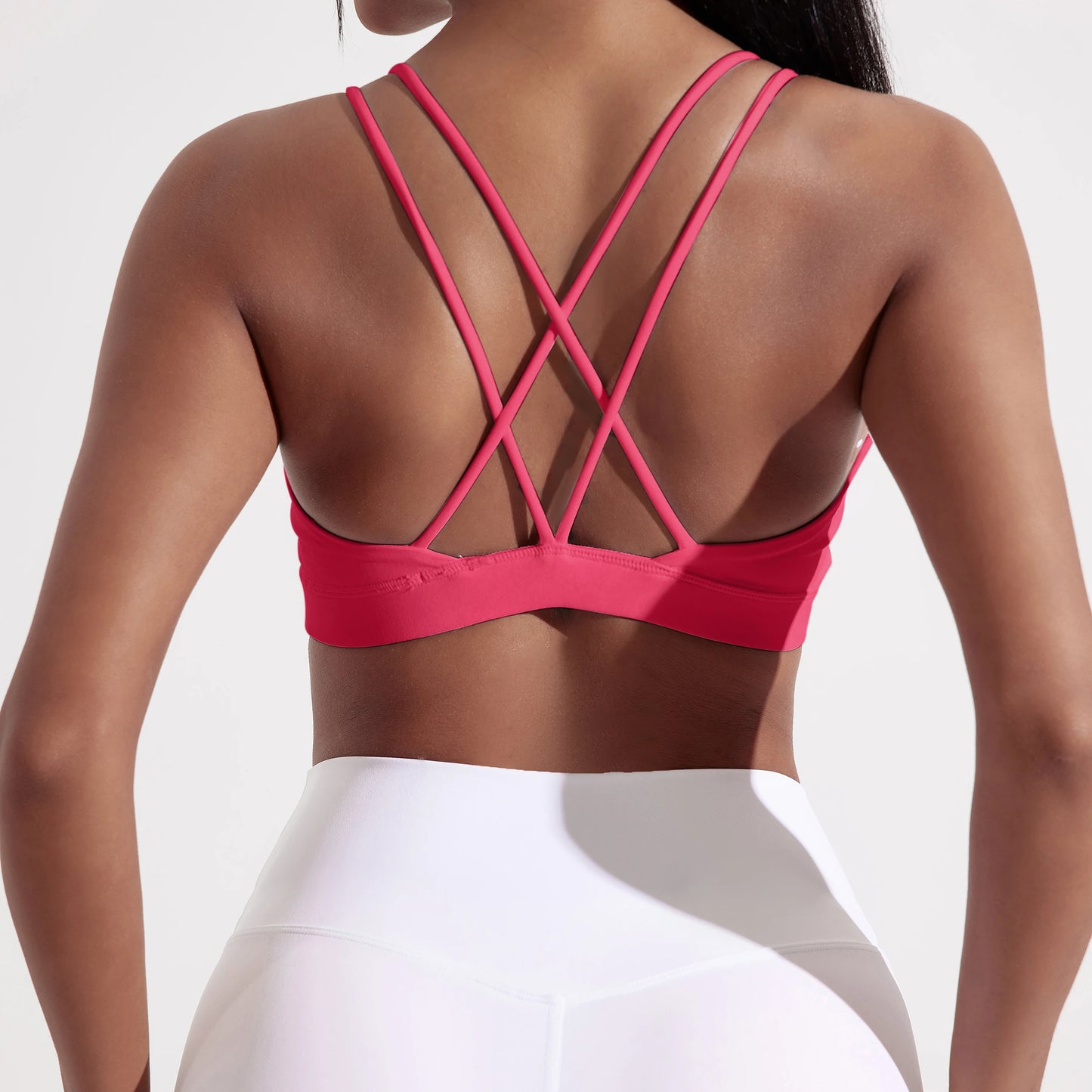 Women Breathable Cross Back Sports Bra For Gym Training