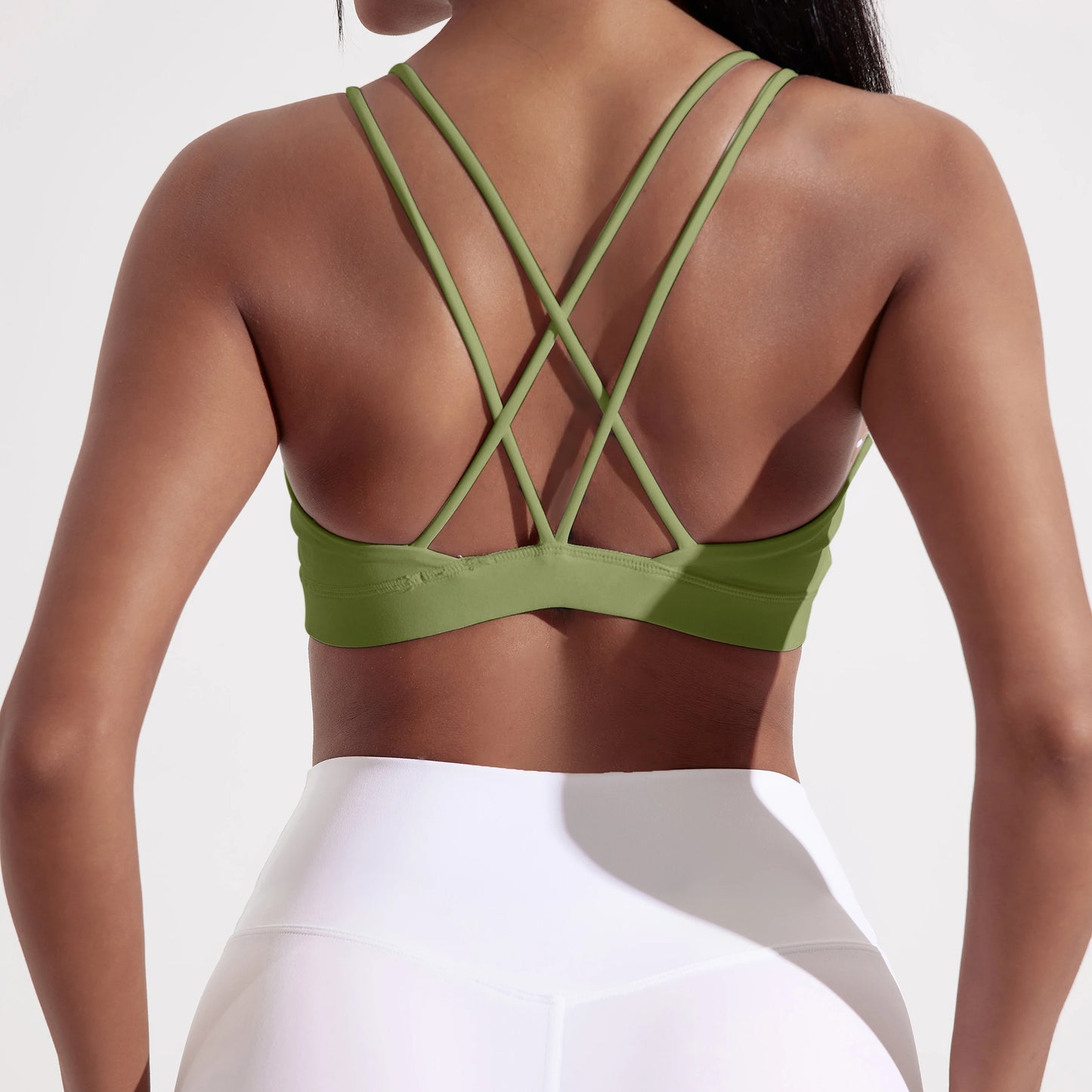 Women Breathable Cross Back Sports Bra For Gym Training